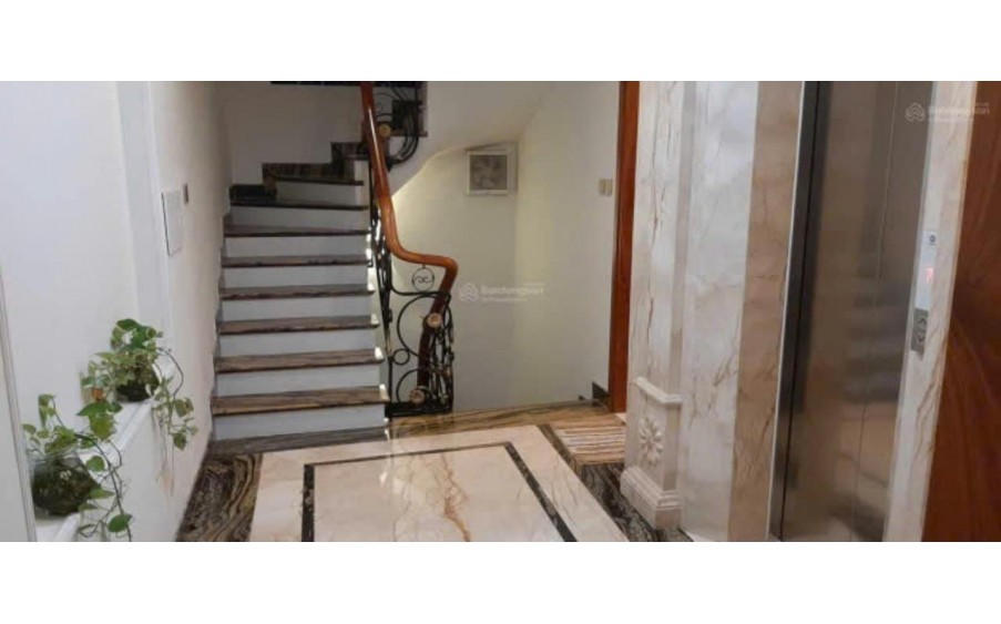 Cho thuê nhà mặt phố kinh doanh Spa Minh Khai Diện tích 75m2 - 8 tầng - giá 110 triệu thông sàn, thang máy,